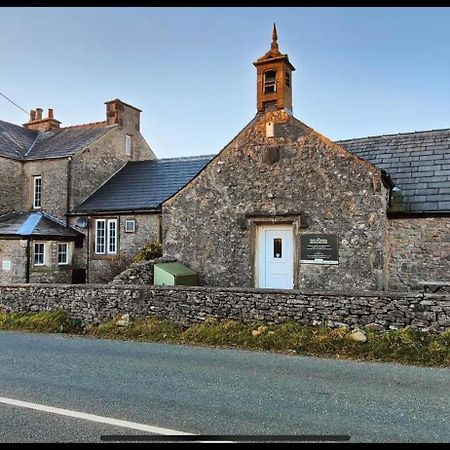 Old School House - Yorkshire Three Peaks Challenge Weathercote Bagian luar foto