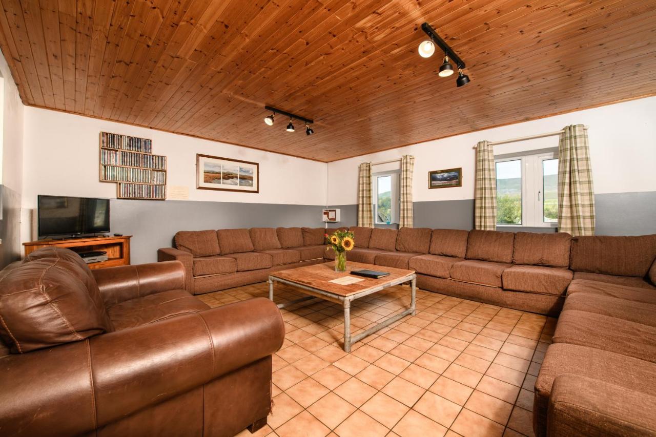 Old School House - Yorkshire Three Peaks Challenge Weathercote Bagian luar foto